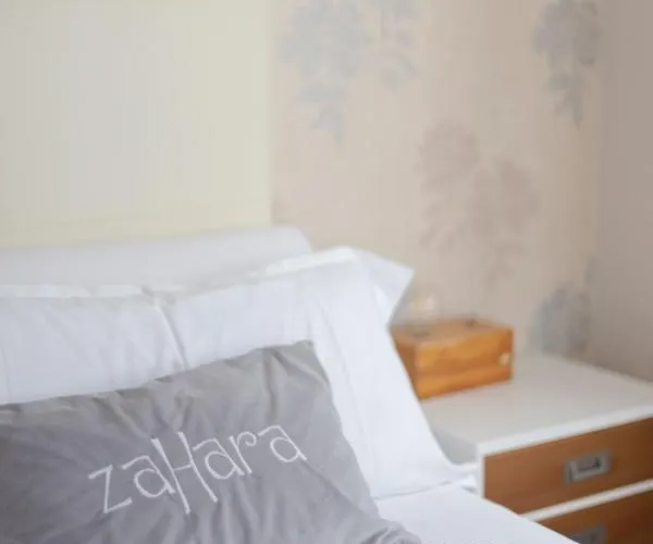 Zahara 3* Φερόλ