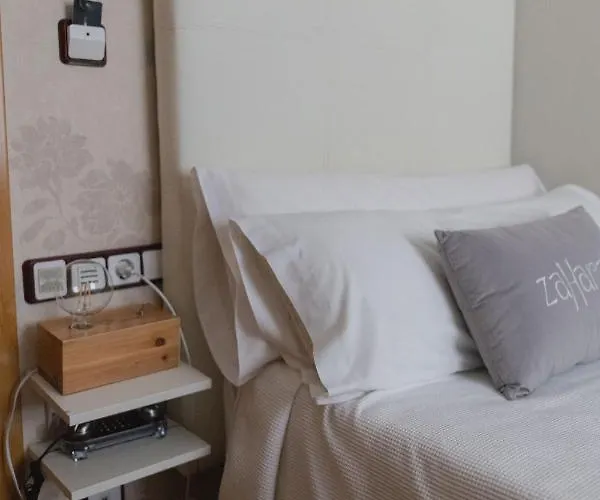 Zahara 3* Φερόλ